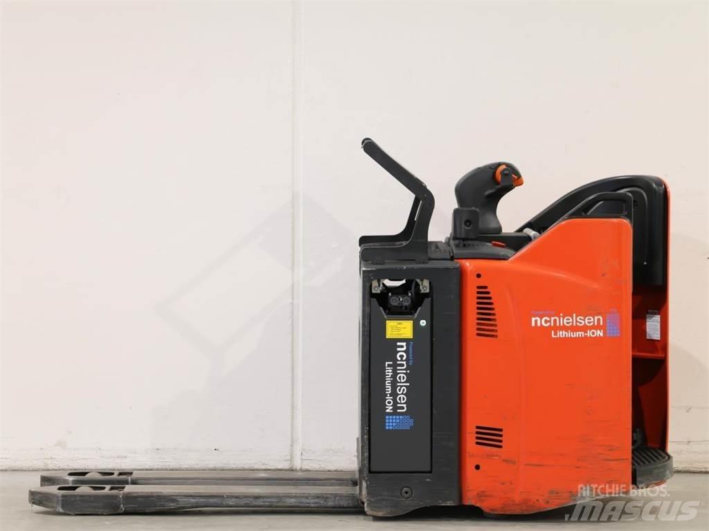 Linde T20SP/131 Rankiniai vėžimėliai