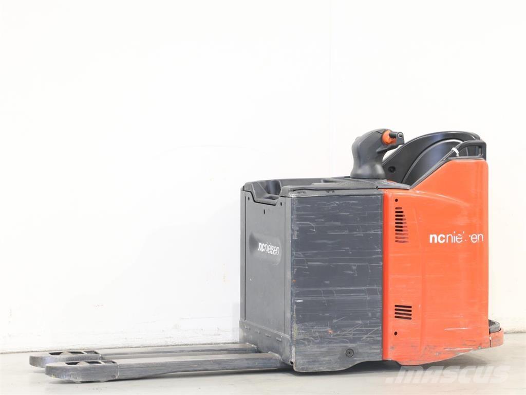 Linde T20SP/131 Rankiniai vėžimėliai