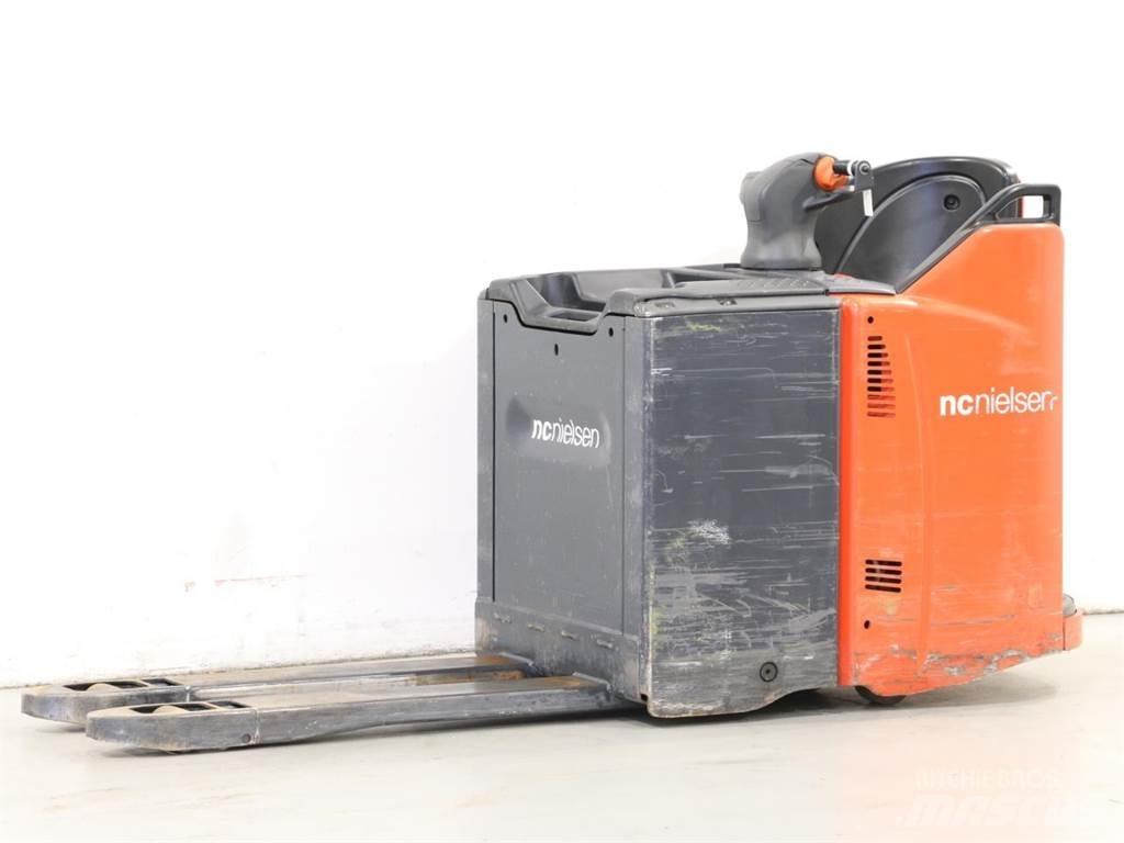 Linde T20SP/131 Rankiniai vėžimėliai