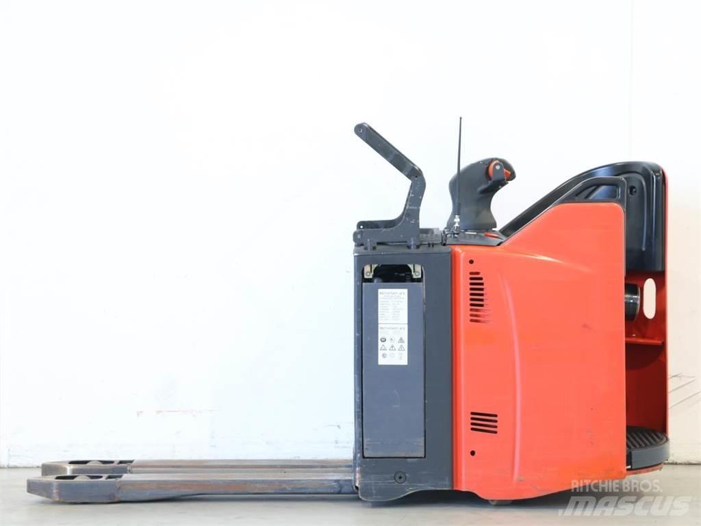 Linde T20SP/131 Rankiniai vėžimėliai