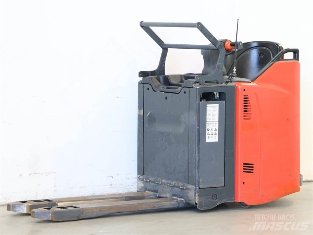 Linde T20SP/131 Rankiniai vėžimėliai