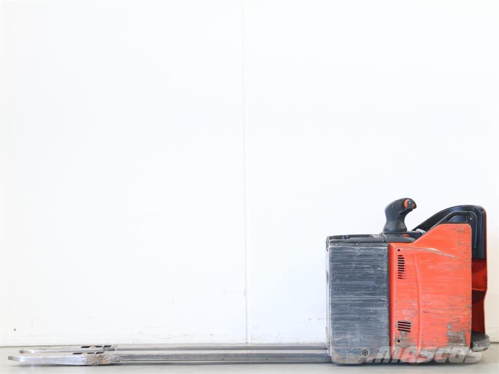 Linde T20SP/131-07 Rankiniai vėžimėliai