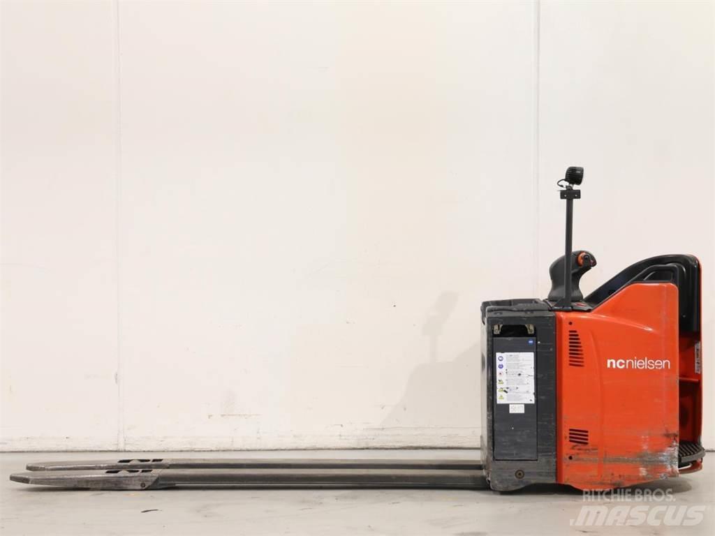 Linde T20SP/131-07 Rankiniai vėžimėliai