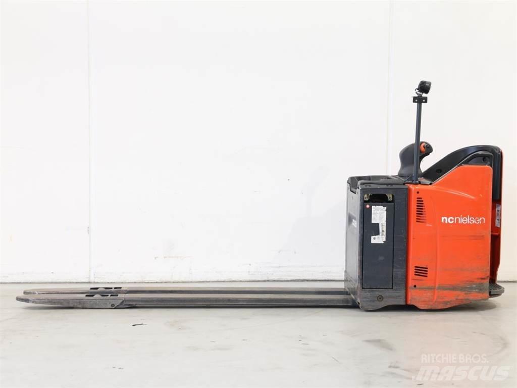 Linde T20SP/131-07 Rankiniai vėžimėliai