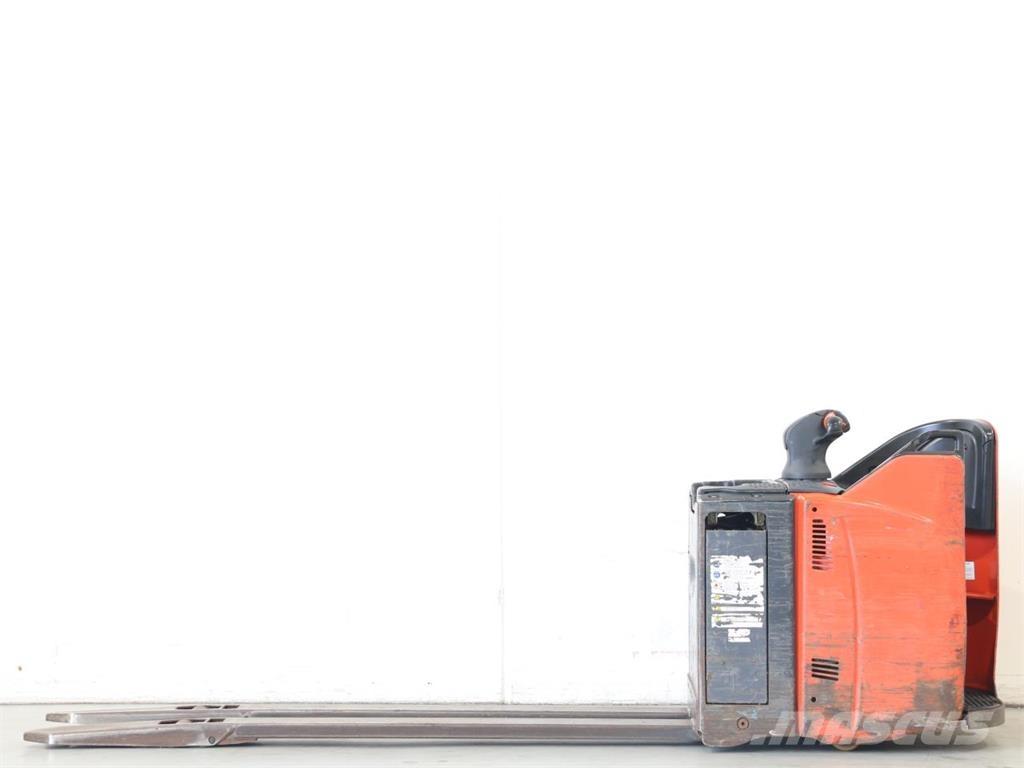 Linde T20SP/131-07 Rankiniai vėžimėliai