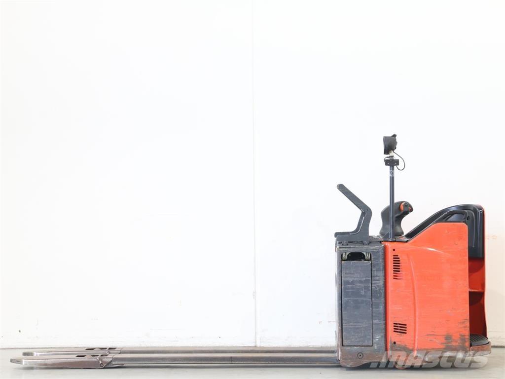 Linde T20SP/131-08 Rankiniai vėžimėliai