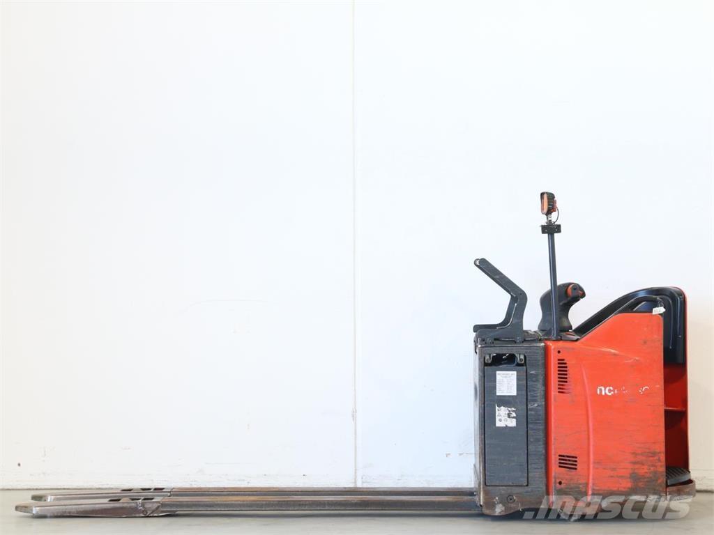 Linde T20SP/131-08 Rankiniai vėžimėliai