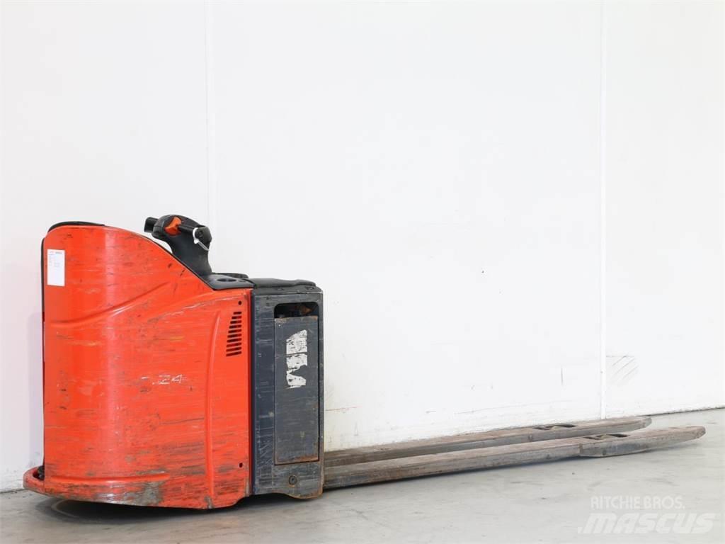 Linde T24SP/131 Rankiniai vėžimėliai
