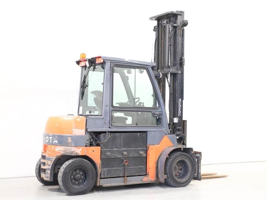 Toyota 7FBMF45 Šakiniai krautuvai - Kita