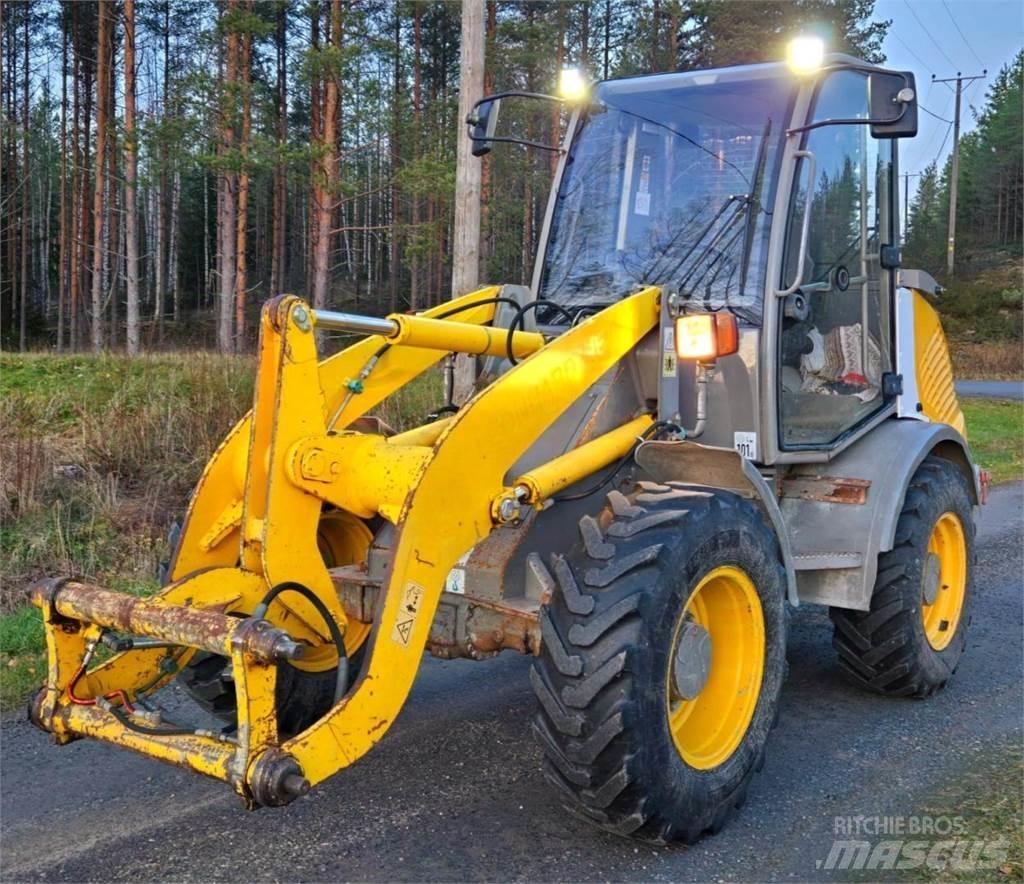 Atlas AR60 Naudoti ratiniai krautuvai