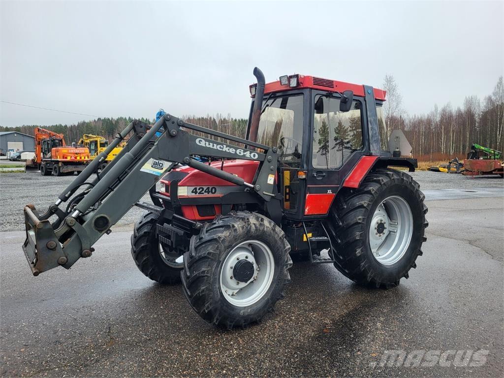 Case IH 4240 XL Traktoriai