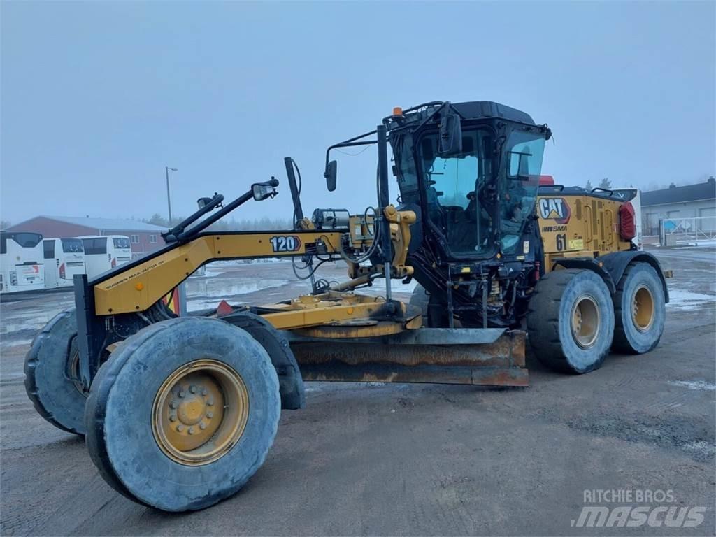 CAT 120 Greideriai