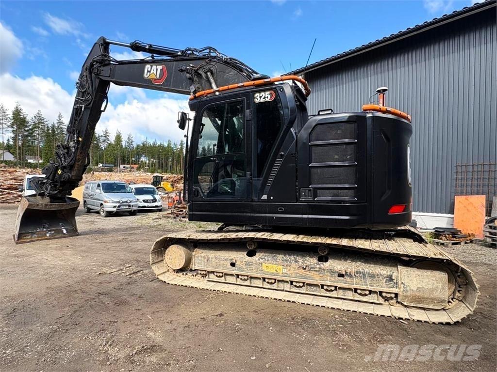 CAT 325 Vikšriniai ekskavatoriai