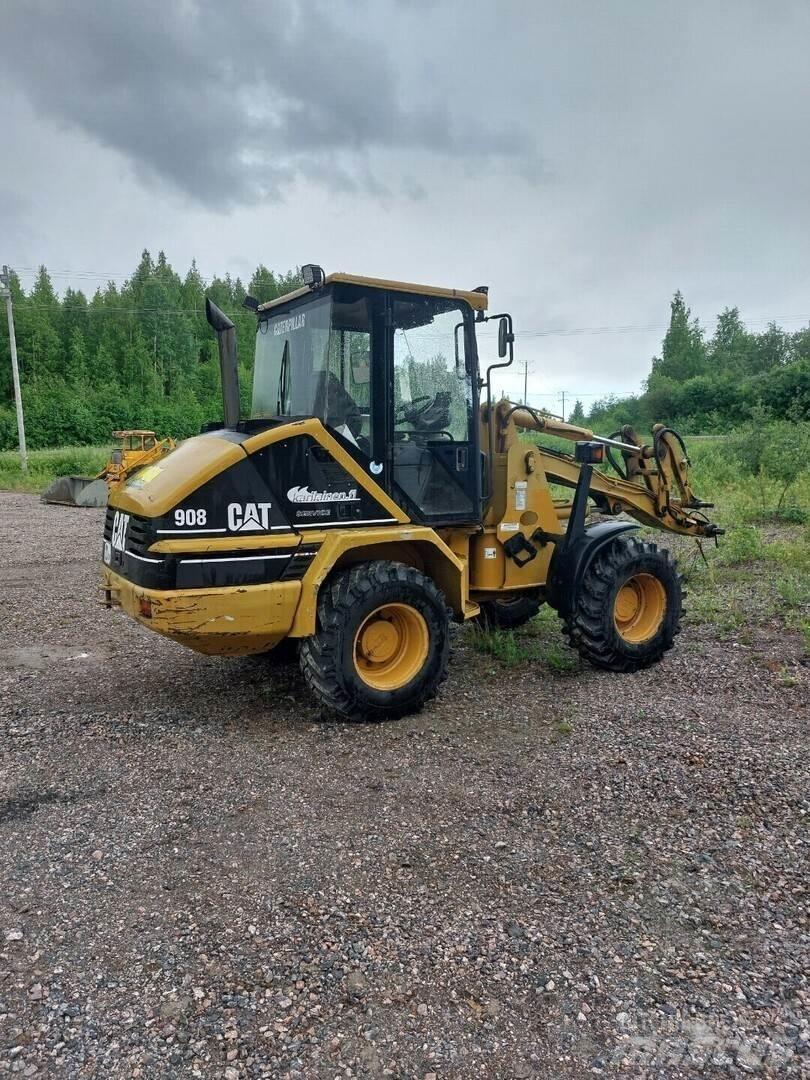 CAT 908 Naudoti ratiniai krautuvai