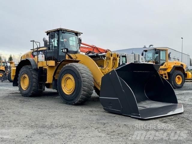 CAT 982M Naudoti ratiniai krautuvai
