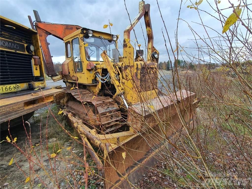 CAT D4D Vikšriniai buldozeriai