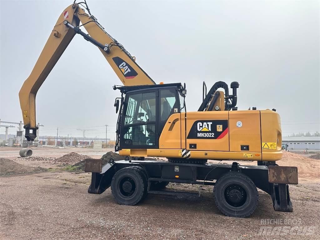 CAT MH3022 Ratiniai ekskavatoriai