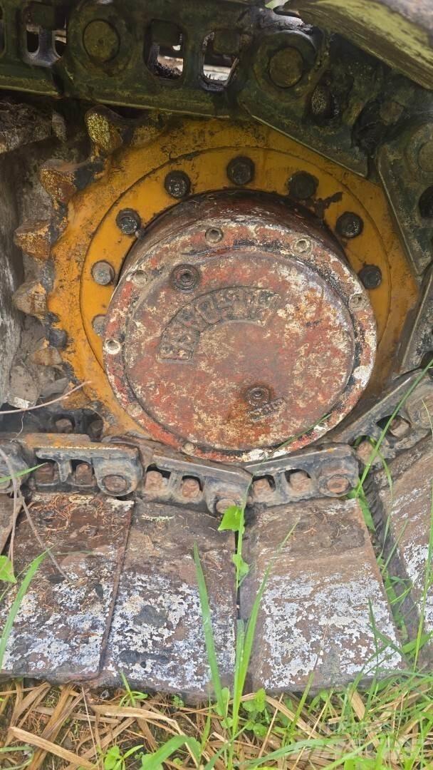 Daewoo 130 LC Vikšriniai ekskavatoriai