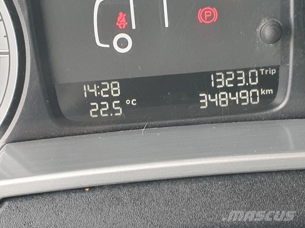 DAF XF510 Naudoti vilkikai