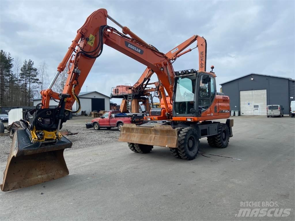 Doosan DX 140W Ratiniai ekskavatoriai