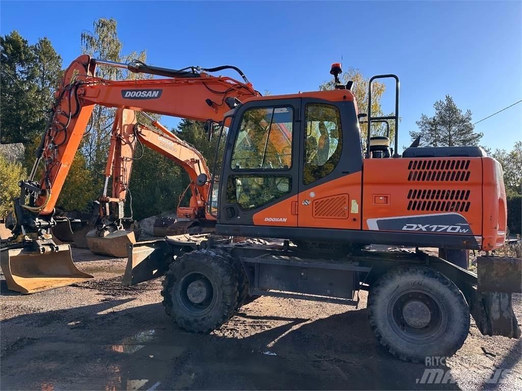 Doosan DX170W-5 Ratiniai ekskavatoriai