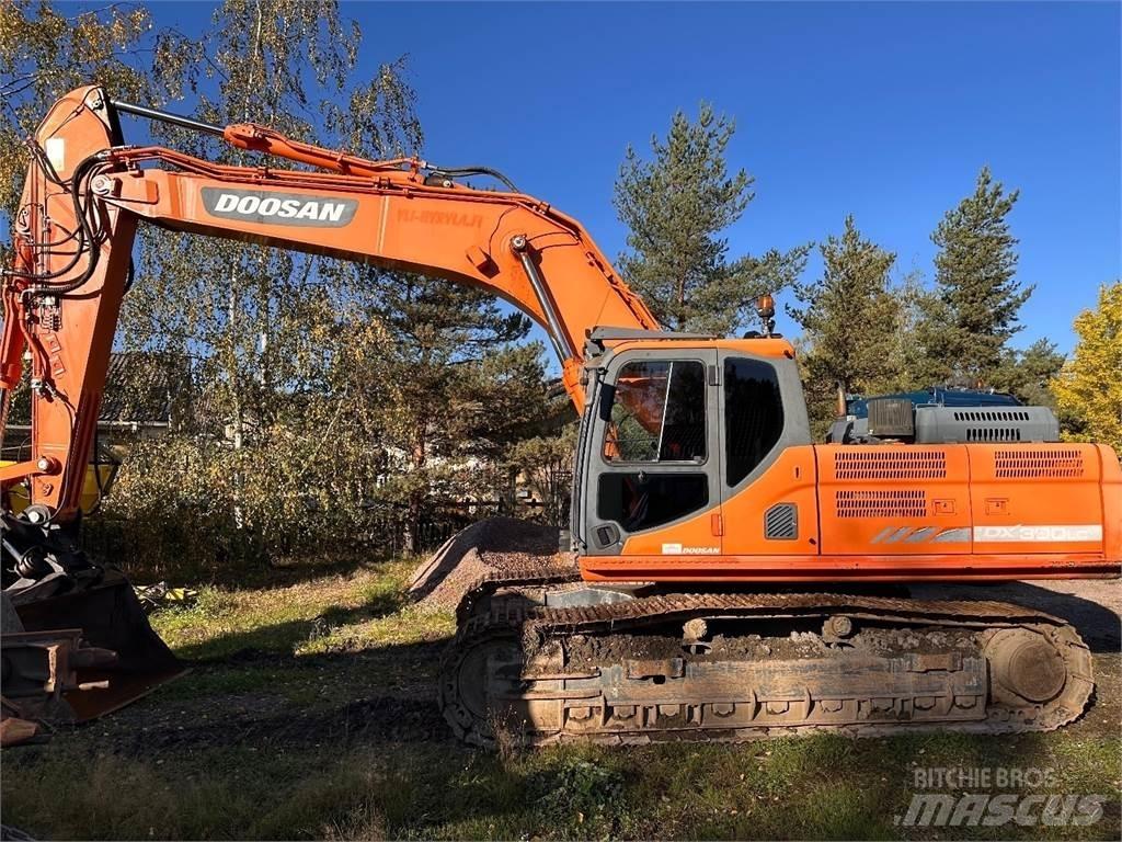 Doosan DX300 LC-3 Vikšriniai ekskavatoriai