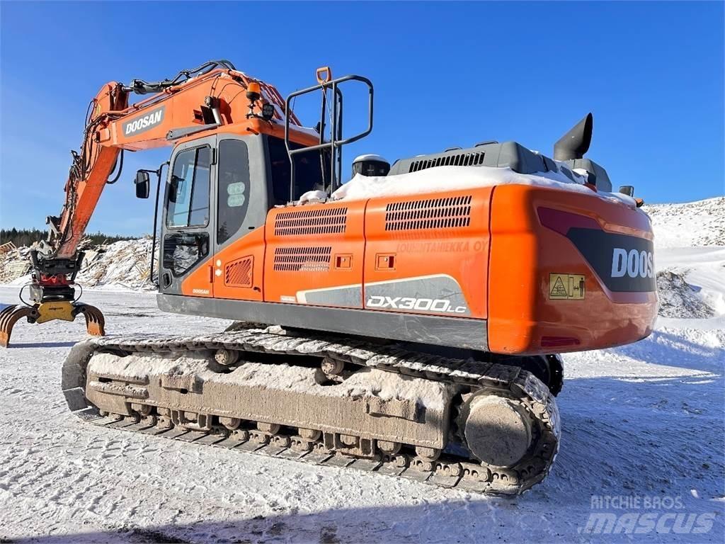 Doosan DX300 LC-5 Vikšriniai ekskavatoriai