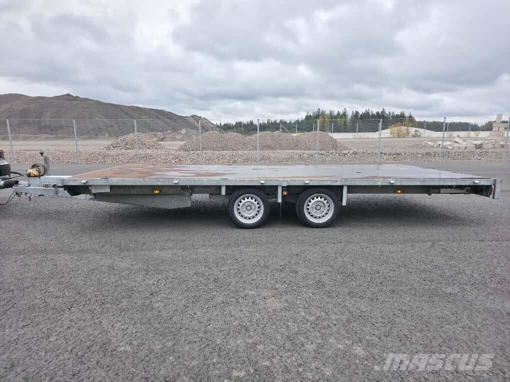 Eduard P4 3000kg Platformos / Pakrovimas iš šono
