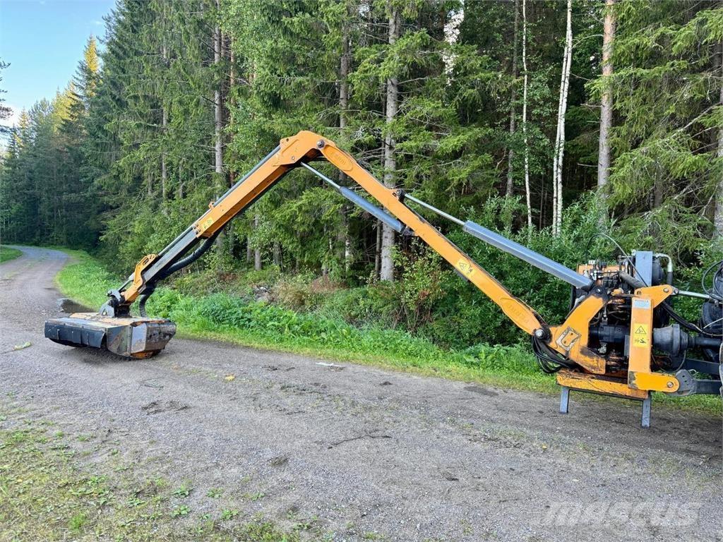 Ferri N12HT Šienapjovės