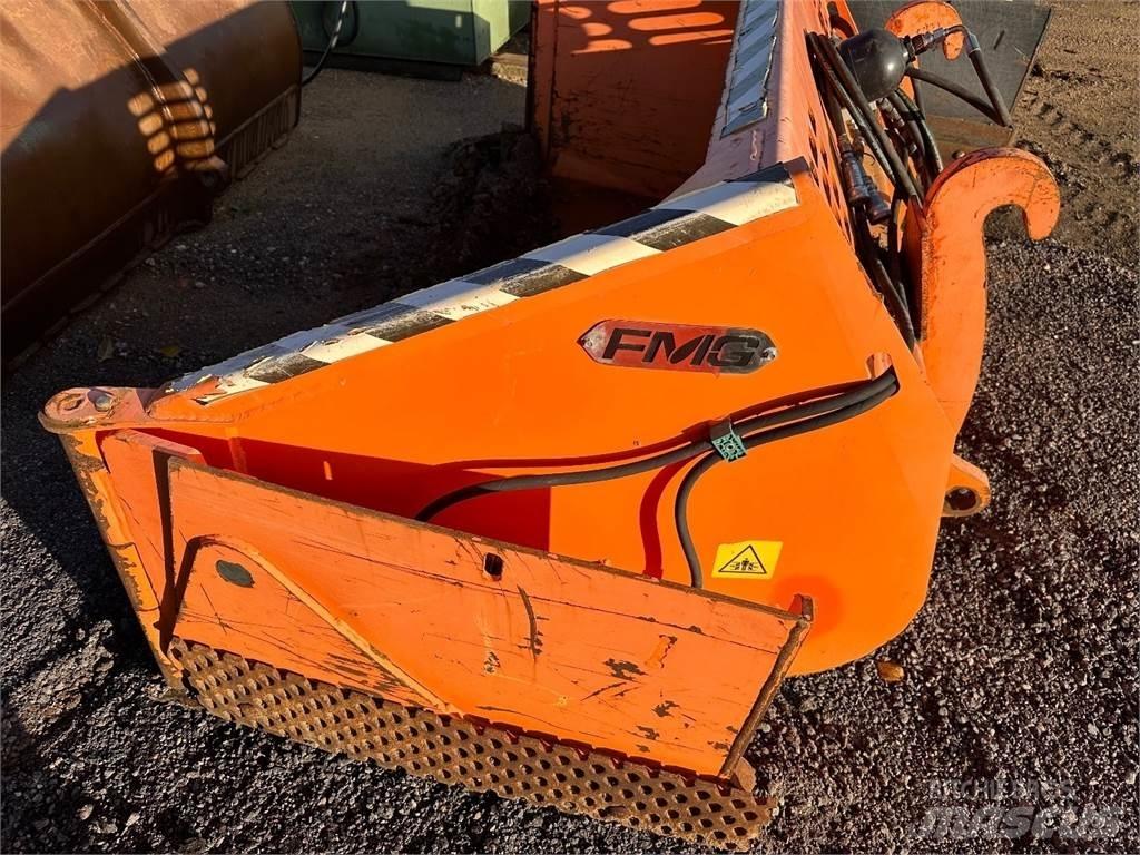 FMG SLK15 Sniego peiliai ir valytuvai