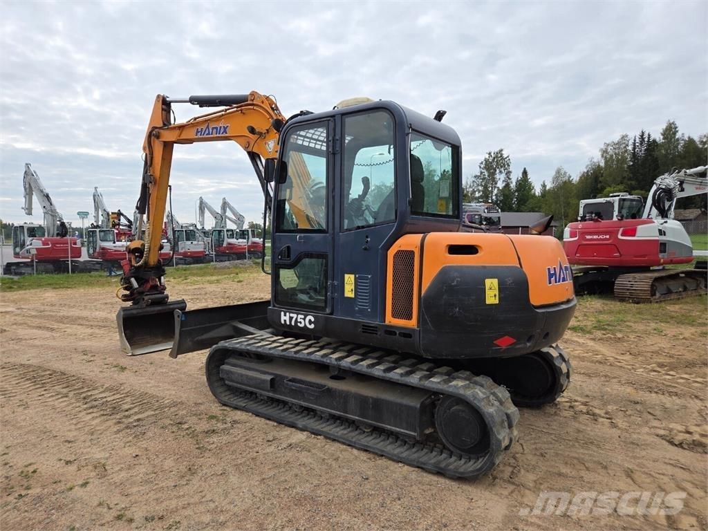 Hanix H75C Vidutinės galios ekskavatoriai 7-12 t