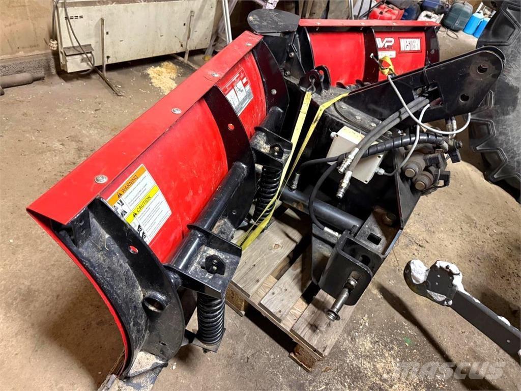 Hilltip Aura Sniego peiliai ir valytuvai