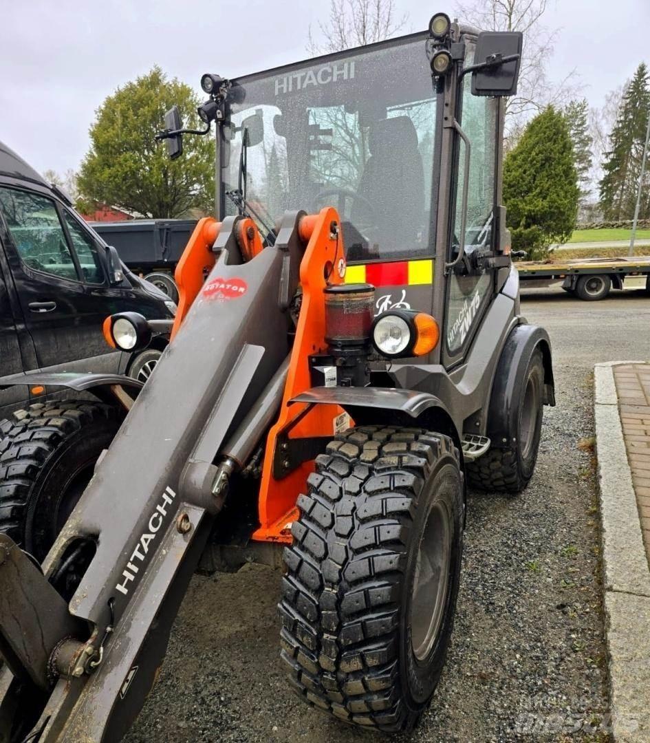 Hitachi ZW75 Mini krautuvai