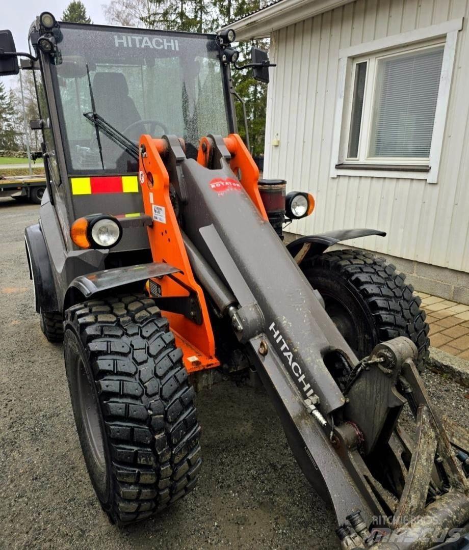Hitachi ZW75 Mini krautuvai