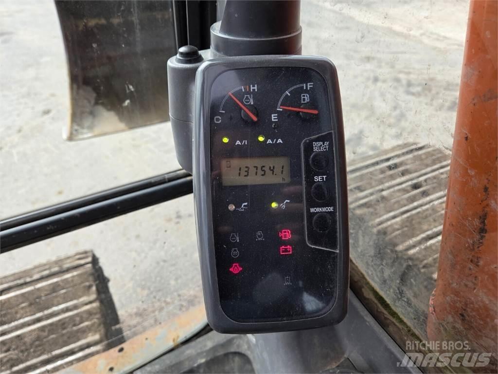 Hitachi ZX180 LC Vikšriniai ekskavatoriai