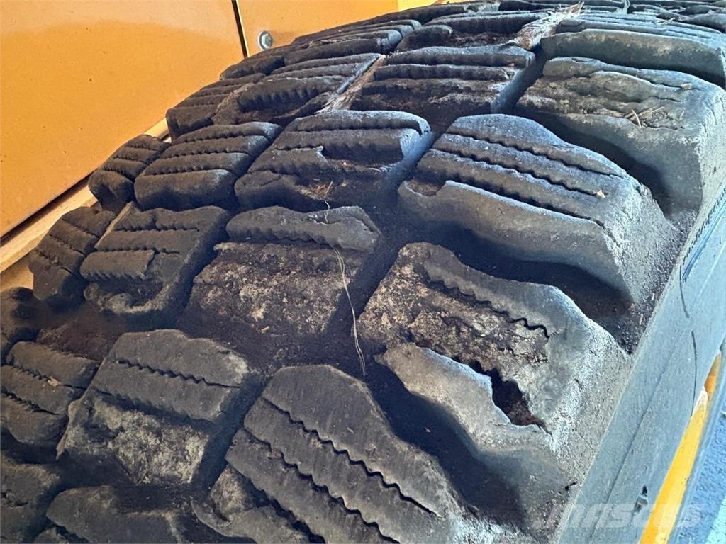 Hyundai HL 757-9 Naudoti ratiniai krautuvai
