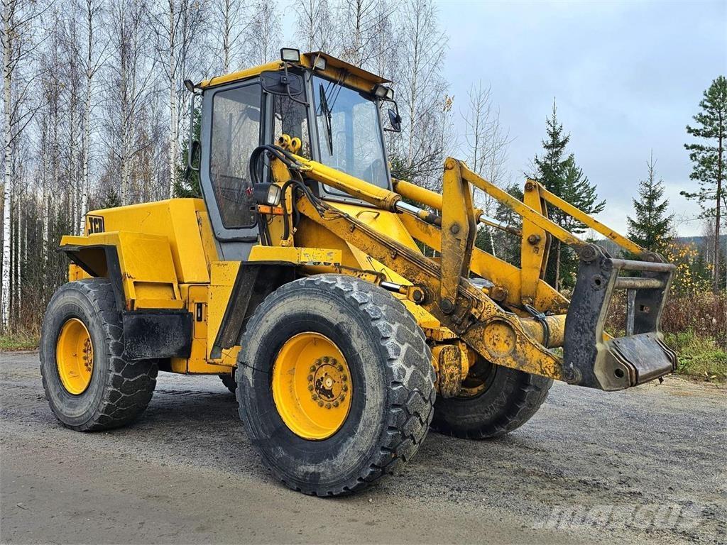 JCB 425 Naudoti ratiniai krautuvai