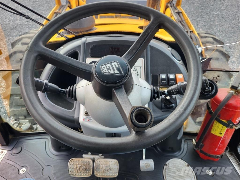JCB 4CN Ekskavatoriniai krautuvai
