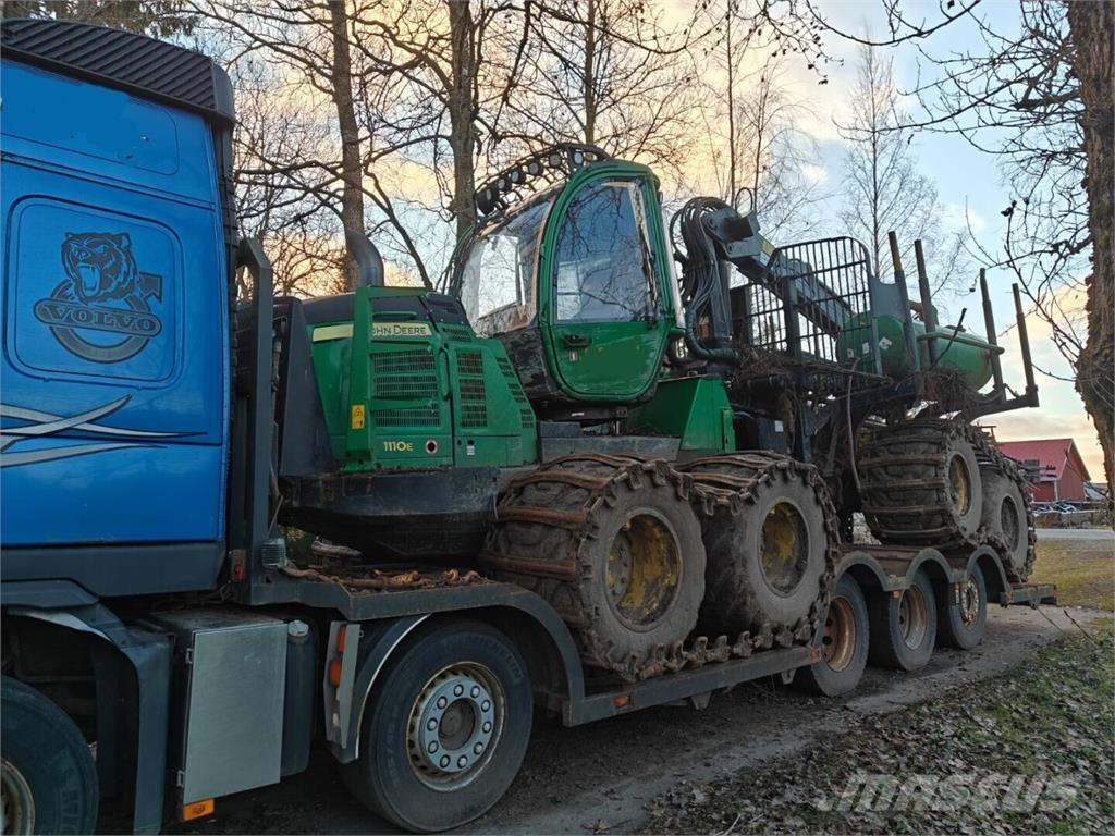 John Deere 1110 E Naudoti miškovežiai (Forvarderiai)