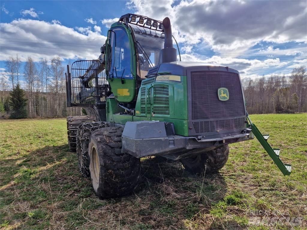 John Deere 1110G Naudoti miškovežiai (Forvarderiai)