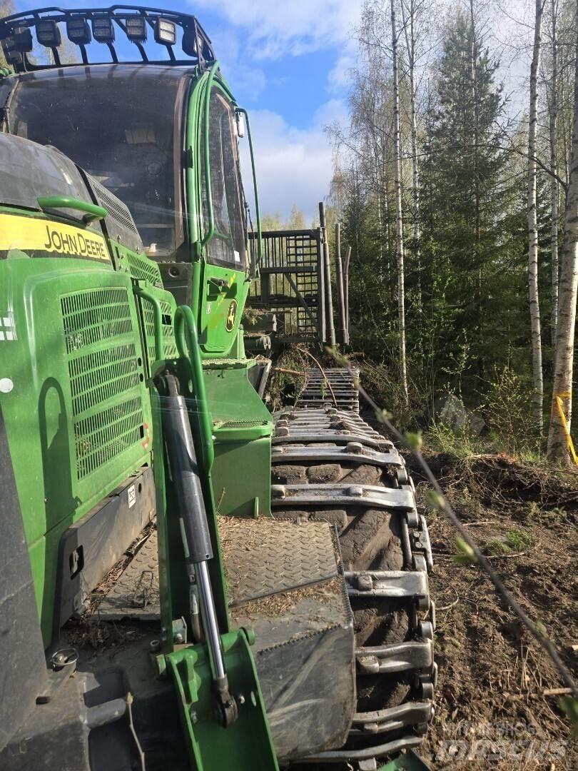 John Deere 1210 G Naudoti miškovežiai (Forvarderiai)