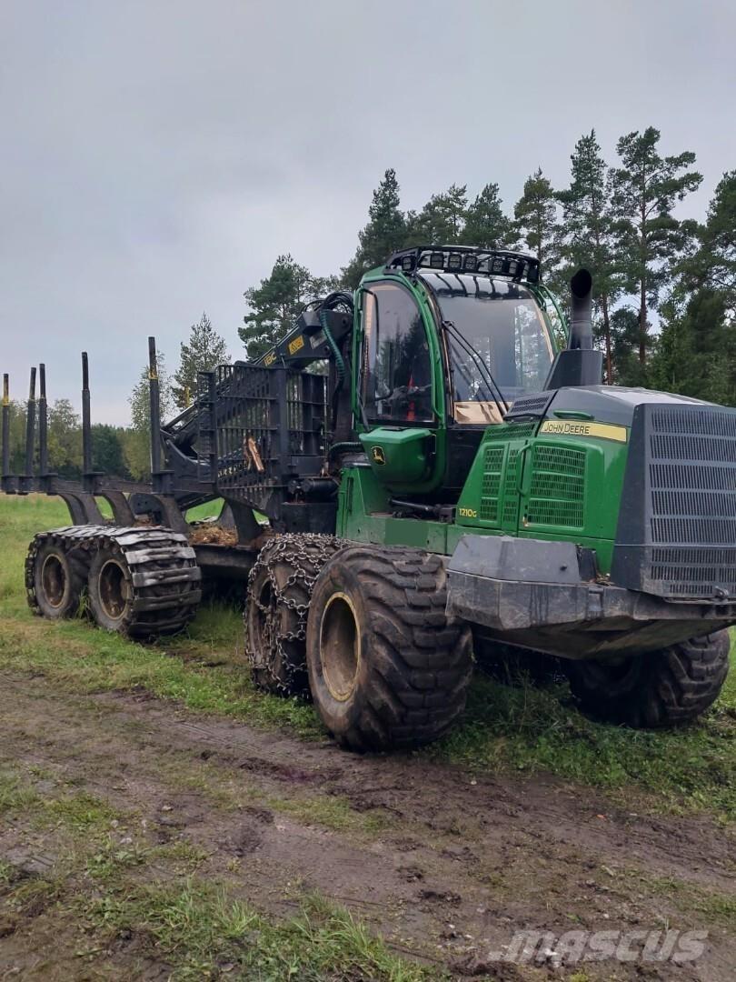 John Deere 1210G Naudoti miškovežiai (Forvarderiai)