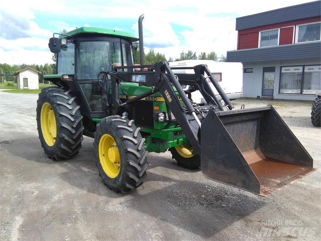 John Deere 2650 Traktoriai