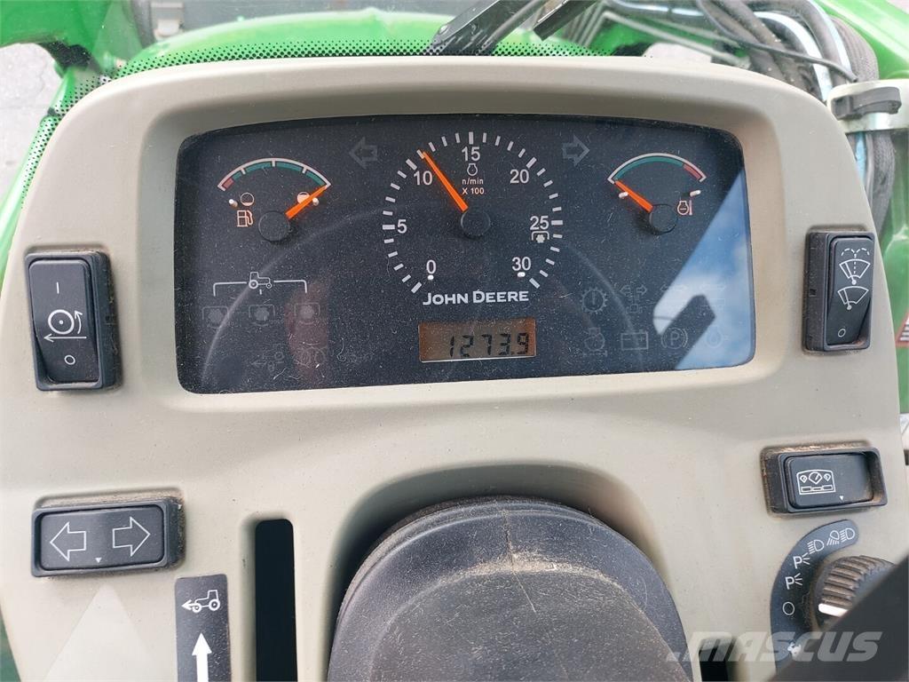 John Deere 3720 Traktoriai