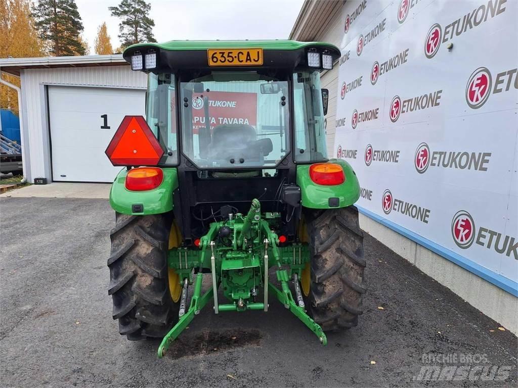 John Deere 5055e Traktoriai