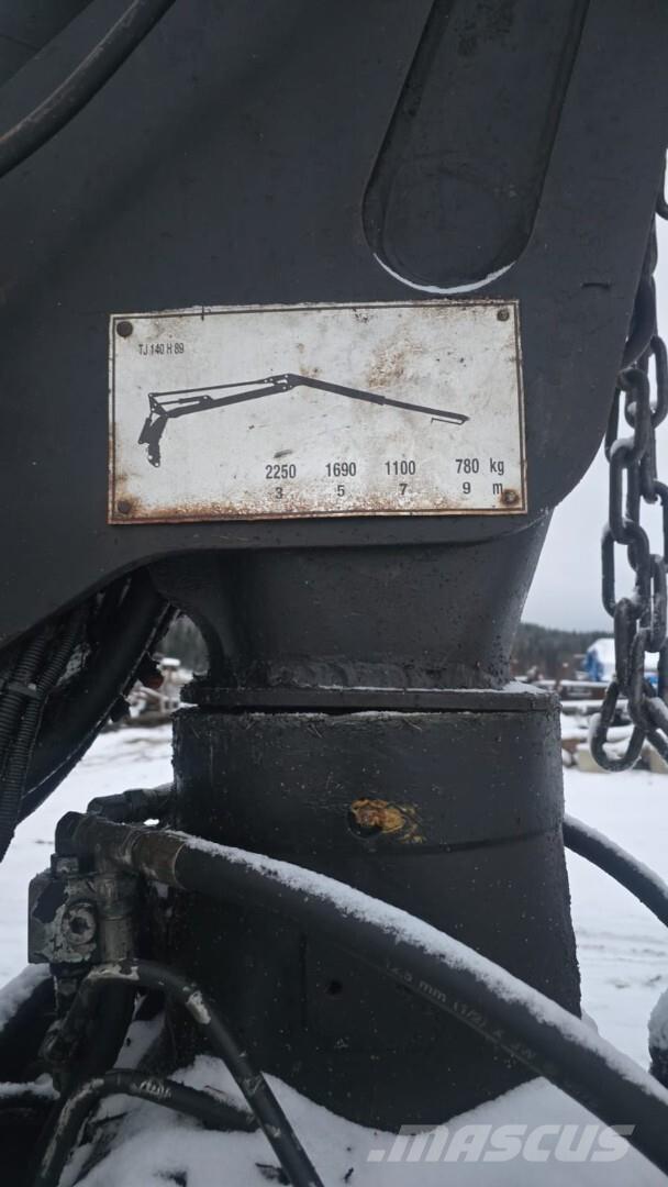 John Deere 770 D Miško technika (Harvesteriai)