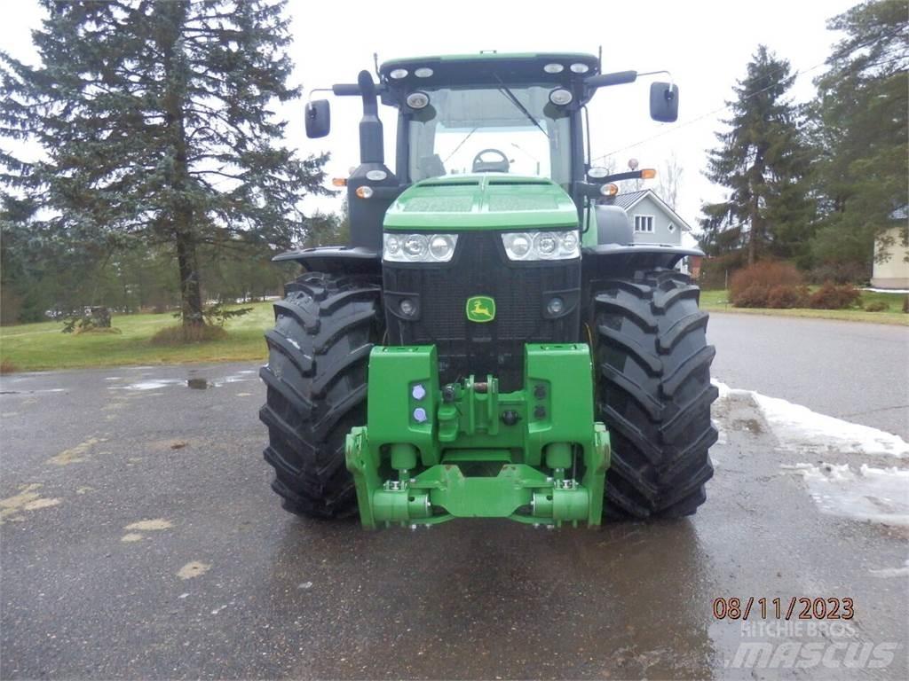 John Deere R8270 Traktoriai