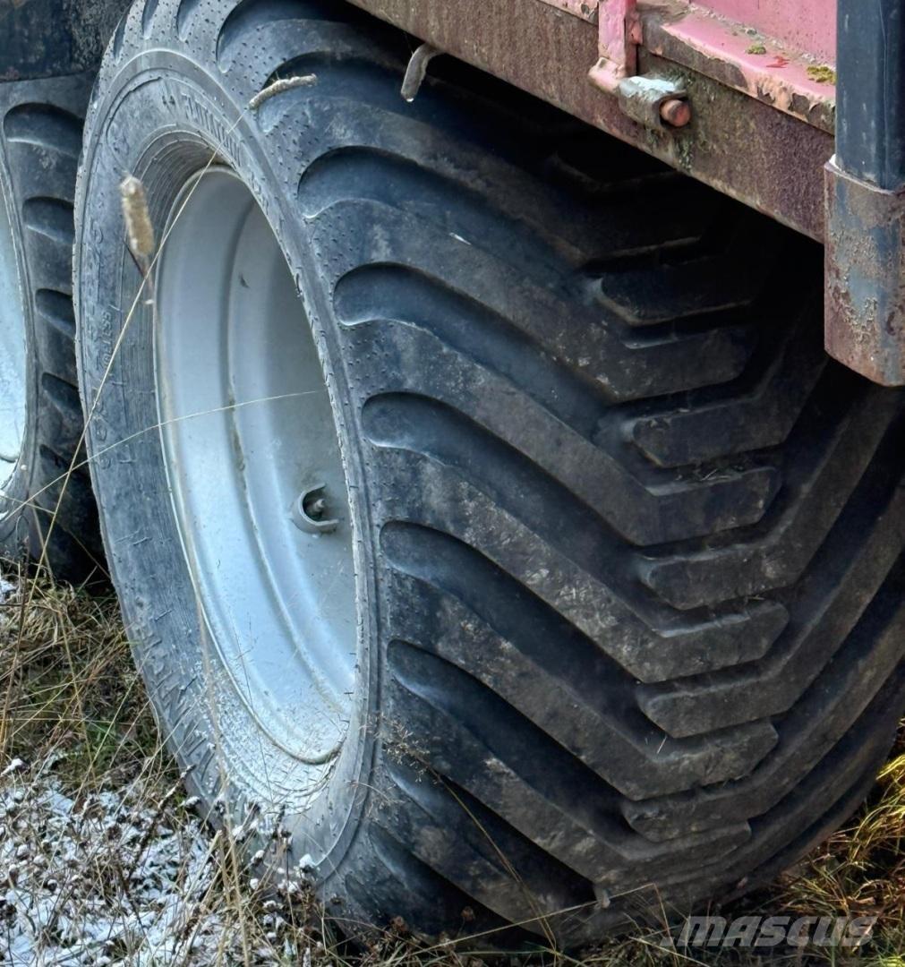 Junkkari 160 Savivartės priekabos