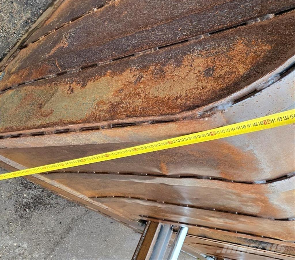  Kärkikippikauha Kaušai