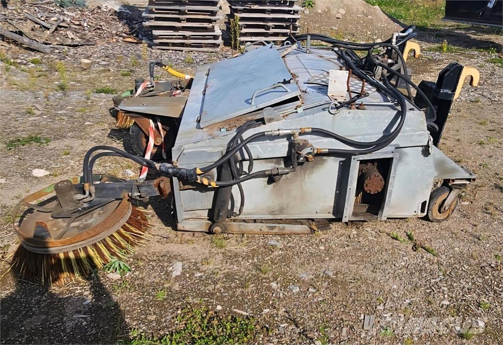  Keräävä harja Šlavimo technika